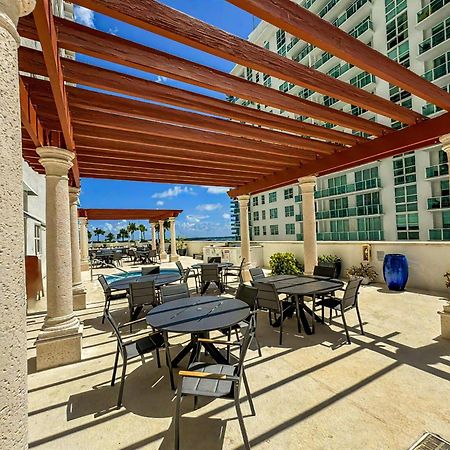Elegant Centric Vibrant Pool Jacuzzi Free Parking Leilighet Miami Eksteriør bilde